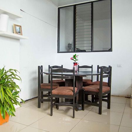 5 Min From The Airport - Perfect Stop Alajuela Ngoại thất bức ảnh